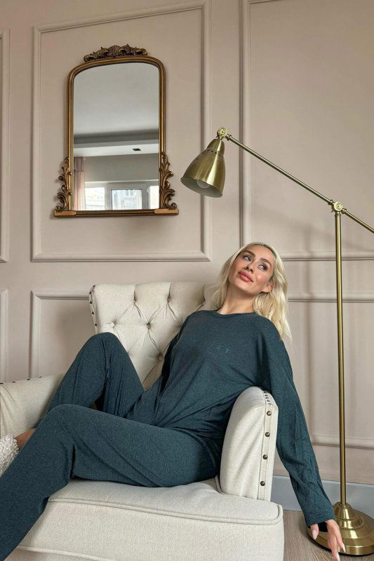 Yeşil Minimalist Baskılı Bambu Uzun Kol Kadın Pijama Takımı - Pijamaevi (2)