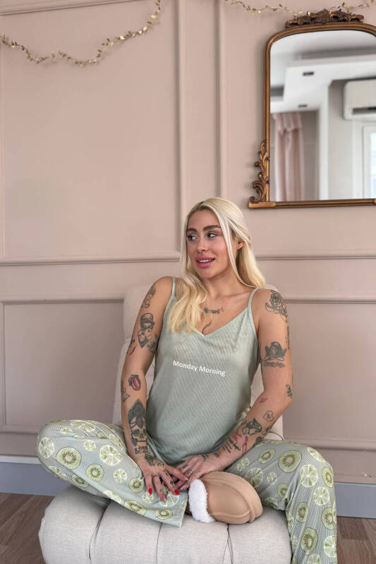 Yeşil Monday Morning Baskılı Ip Askılı Örme Kadın Pijama Takımı - Pijamaevi (2)