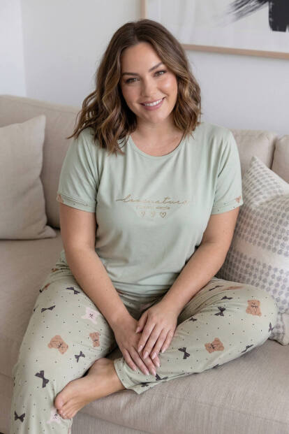 Yeşil Nature Desenli Büyük Beden Battal Bambu Kısa Kol Kadın Pijama Takımı - 4