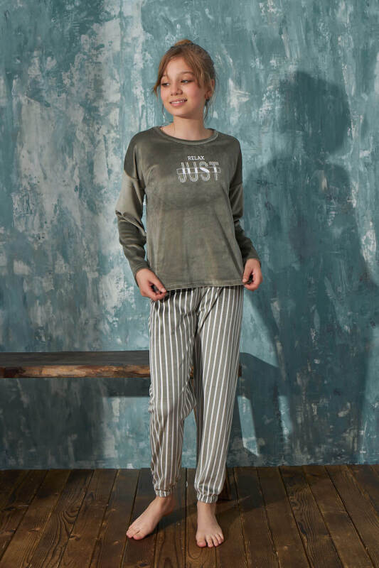 Yeşil Relax Desenli Exclusive Kadife Kız Çocuk Pijama Takımı  - Pijamaevi (3)