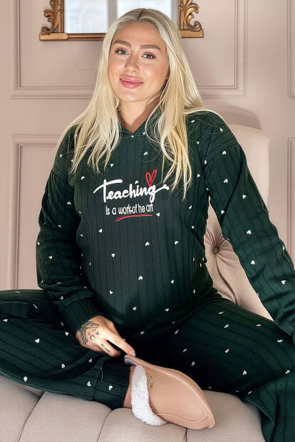 Yeşil Teaching Desenli Kapşonlu Peluş Polar Pijama Takımı 