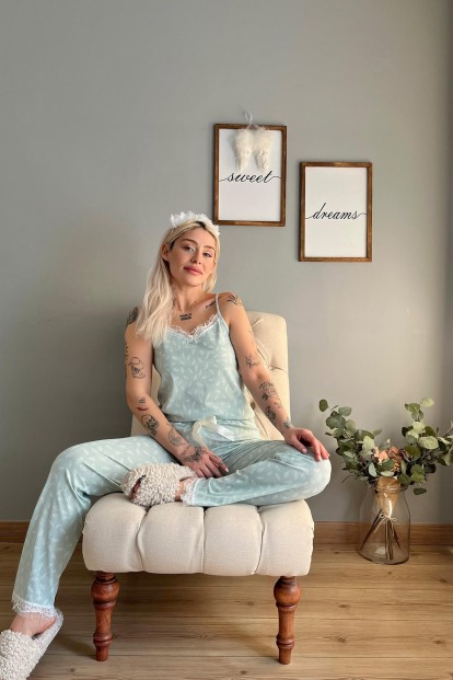 Yeşil Yaprak Dantelli İp Askılı Örme Kadın Pijama Takımı - 3