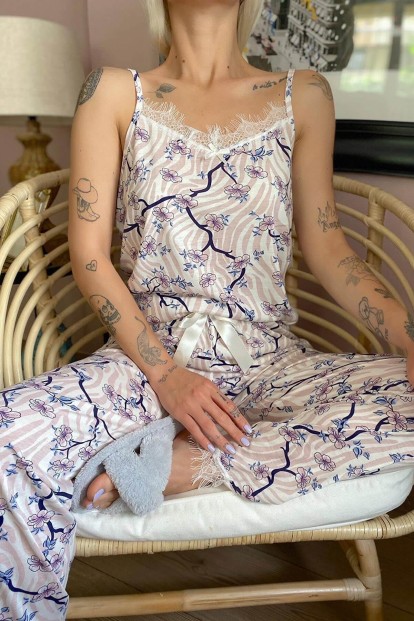 Yonca Dantelli İp Askılı Örme Kadın Pijama Takımı - 3
